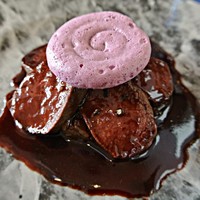 ラ・リビエール - 地物の鹿（雌）背肉のロースト