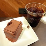 トップス キーズ カフェ - ケーキセット 770円(税込)