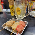 Kushidaore - れんこん、紅ショウガ、岩下の新生姜肉巻きとMEGA角ハイボール