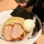 中華蕎麦 時雨 - ホロホロ南蛮雉つけ蕎麦、麺