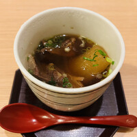 馬春楼 北新地総本店 - カルビと大根煮