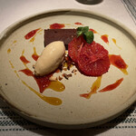 ラ シャッス - ❺濃厚テリーヌオウショコラとタロッコオレンジのマリネ、コーヒーの花の蜂蜜のアイスクリーム