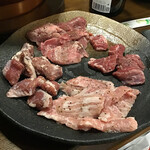 ホルモン屋 紬 - 