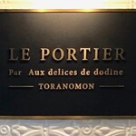 LE PORTIER Par Aux Delices de dodine - 