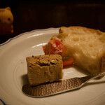 鳥田中 - ●レバーのパテ　バケット