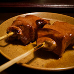 鳥田中 - ●地鶏串　レバー