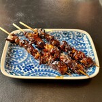 信川円 - 肝焼き、ひとり一本ずつ