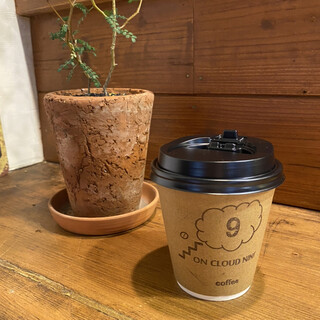 オン クラウド ナイン コーヒー ロースター_1