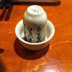 Kushikatsu To Osake Rin - 食後についてくるお茶。なぜか中国式