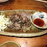 蔵のすけ - これです、求めていたしこしこの鶏炭火焼。