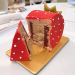 ラデュレ  渋谷松濤店 - 断面図