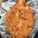 メルシー - カレーパン　中のカレーがスパイシーで自分好みでした♪リピしたいですな^ ^