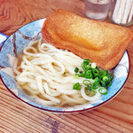 手打ちうどん ぶれーど・う - きつねうどん