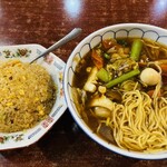 中華料理餃子の屋台 - 