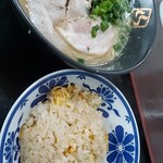 九州筑豊ラーメン山小屋　中華風居酒屋 - 