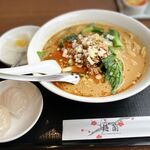 梅蘭 - 定番　麺セットから担々麺　980円