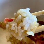 農園レストラン だいだい - 【黒豚丼】小粒のお米です。