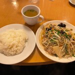 南海飯店 - もやし炒め＋ライス