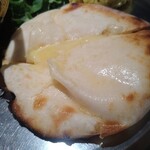 タンドールバル カマルプール - チーズ ・クルチャ200円（税込）