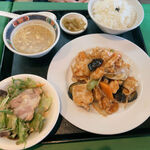 麗華 - 若鶏の辛味炒めセット