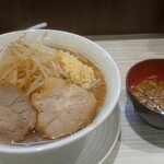 喰わぬなら 喰わせてみせよう 豚一杯 - 豚大当たり