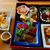 つのくに - 