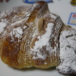 ドミニク サブロン マルシェ エ カフェ - プラリネクロワッサン268円