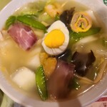 き龍飯店 - さっぱり塩味の五目ソバ