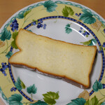 Ritoru Mameido - 北海道ミルク食パン1/2本　496円