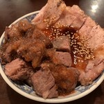 ぼんてん漁港 - 肉丼愛盛