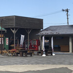 和麺 ささき - たまに秋田市から？焼き芋屋さんがいらっしゃるようです。