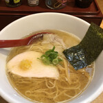 麺屋 正路 - 鯛煮干らーめん850円