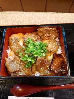 肉屋 黒川 - 