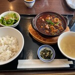 古月 - ランチセット 四川マーラー豆腐