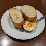 Biyaresutoranginzaraion - パンにはホイップバター付