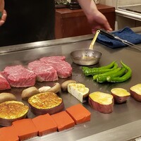 ステーキ＆ワイン シュバルージュ - 