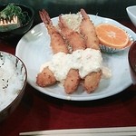 vegeful bar sebze - エビフライ定食