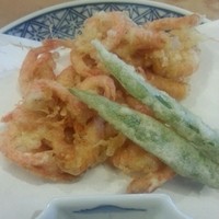 河太郎 中洲本店 - 小海老のかき揚げとインゲンの天婦羅。