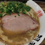 麺屋 庄太 - らぁ麺800円、小ライス100円