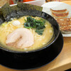 Yokohama Ie Kei Ramen Tsudaya - 