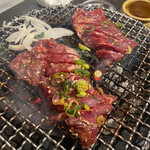 ホルモン肉問屋ピッコロ - 