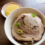 ラーメン屋 夏堀 - 小チャーシューめし