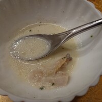北野坂 木下 - はまぐりスープ。写真撮るのも忘れて食べ進んでしまいました。