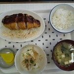 なかしま食堂 - トンカツ定食