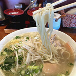 新広島 らーめん 味喜 - 麺リフト