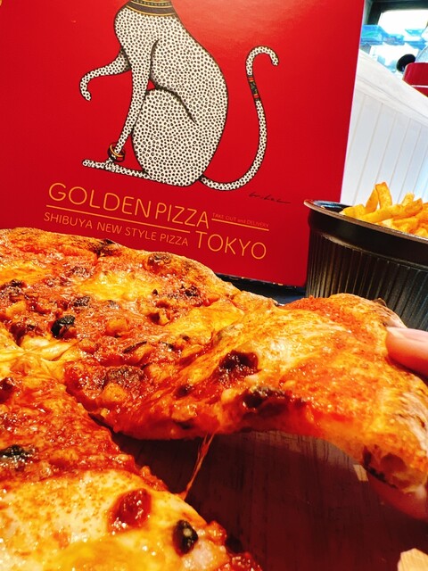 GOLDEN PIZZA TOKYO （ゴールデン ピザ トウキョウ） - 明治神宮前