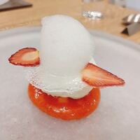 credo - 可愛すぎるデザートひと皿目