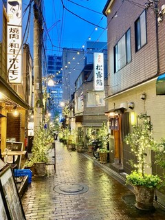 Boqueria - レンガ坂のライティングは以前と変わらず綺麗