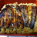 いな妻 - ２０１３．０２　出前で取ったうな重　中　＠１６００