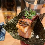 めしや 浮世ばなれ - 鯖すし 一貫380円